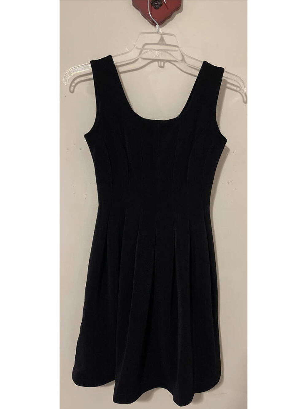 Marnie West Med Black Sleeveless Knee-Length Stretch Thick Pleated Dress! M1269